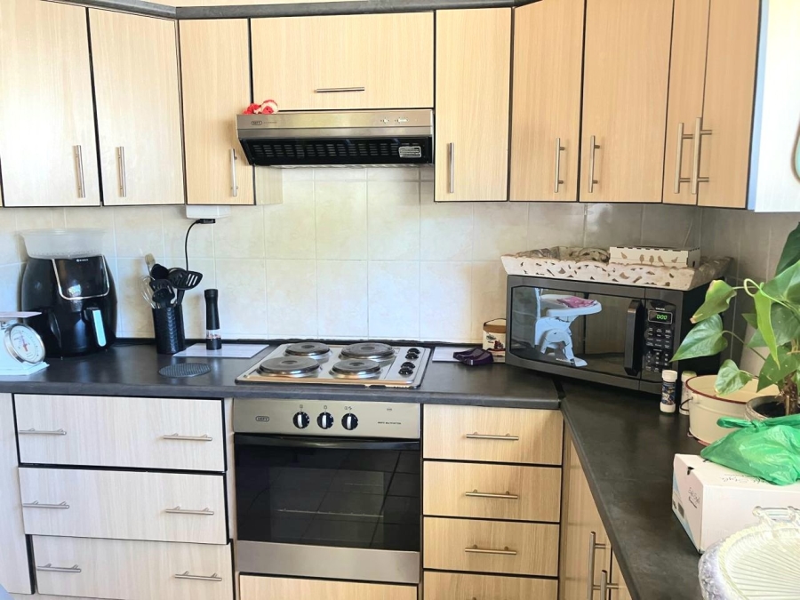 To Let 3 Bedroom Property for Rent in Levyvale Eastern Cape